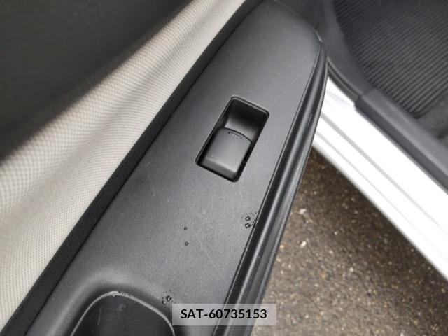 Nissan NOTE 2019-09 8815309-12