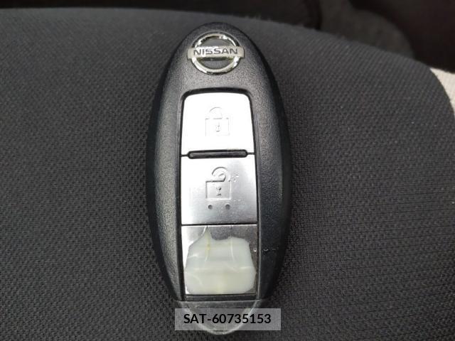 Nissan NOTE 2019-09 8815309-14