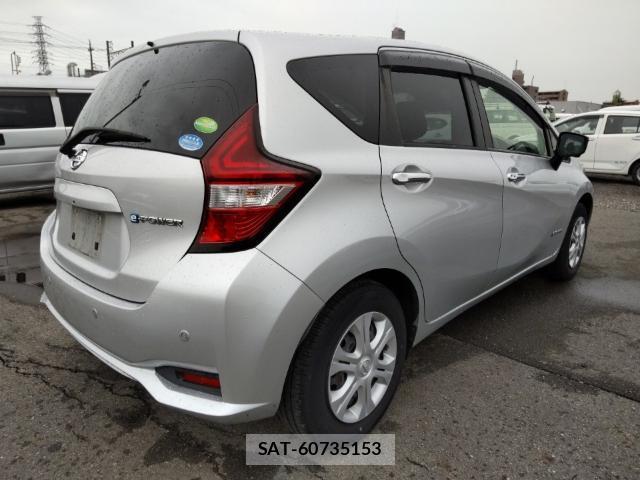 Nissan NOTE 2019-09 8815309-4