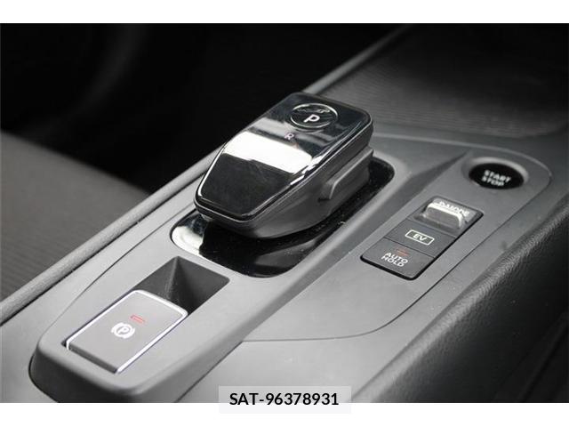 Nissan NOTE 2021-09 8815781-3