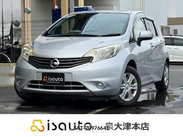Nissan NOTE 2014-02 8815843-0