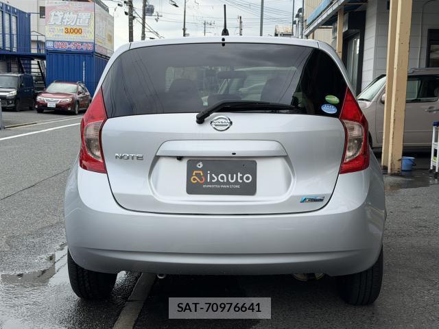 Nissan NOTE 2014-02 8815843-14