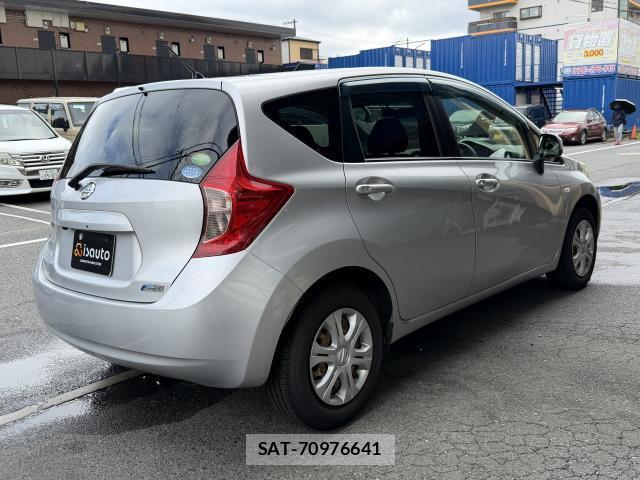 Nissan NOTE 2014-02 8815843-2