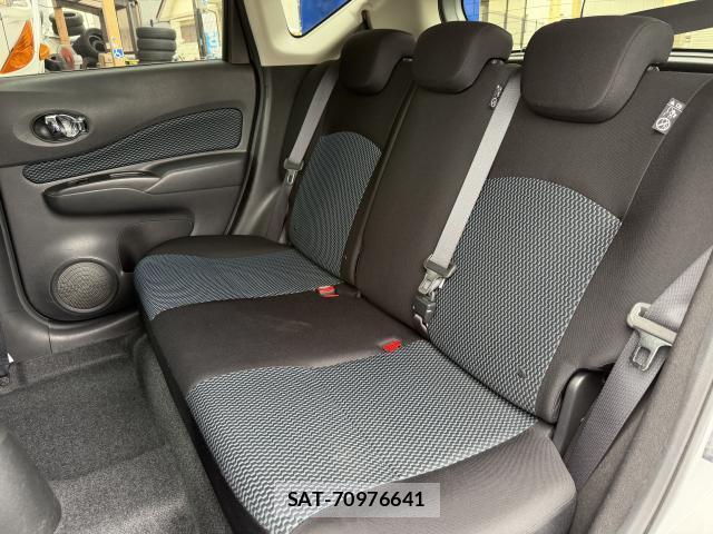 Nissan NOTE 2014-02 8815843-3