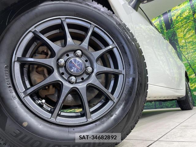 Nissan NOTE 2017-08 8815895-12