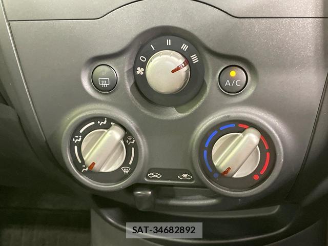 Nissan NOTE 2017-08 8815895-6