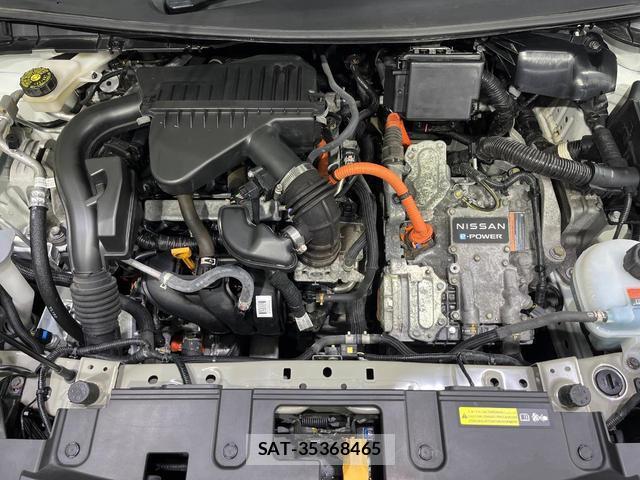 Nissan NOTE 2022-03 8815958-17