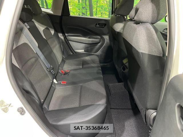 Nissan NOTE 2022-03 8815958-8