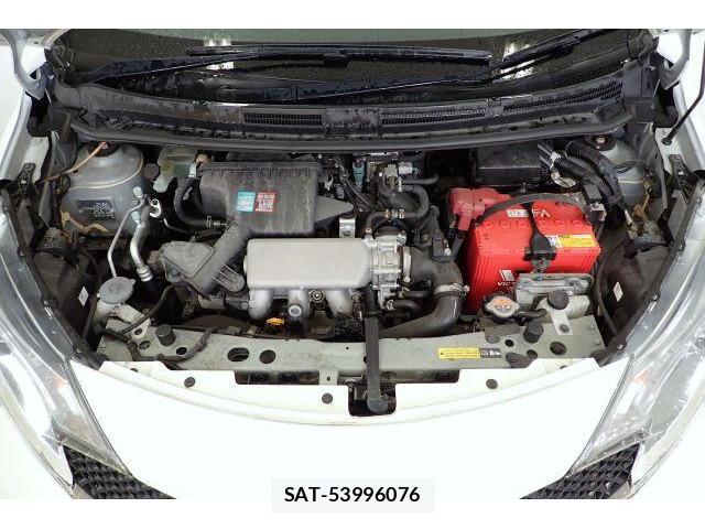 Nissan NOTE 2016-01 8816056-7