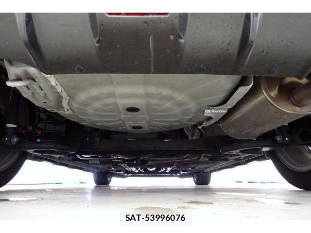 Nissan NOTE 2016-01 8816056-9