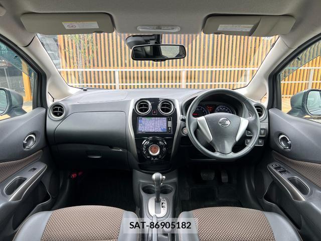 Nissan NOTE 2016-03 8817114-2
