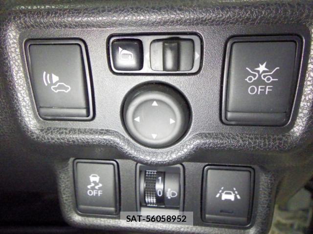 Nissan NOTE 2018-01 8817346-6