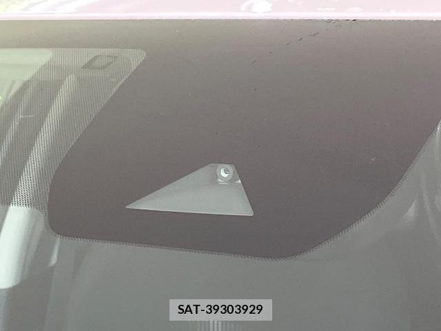 Nissan NOTE 2023-07 8817483-2