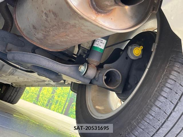 Nissan NOTE 2019-11 8817490-19