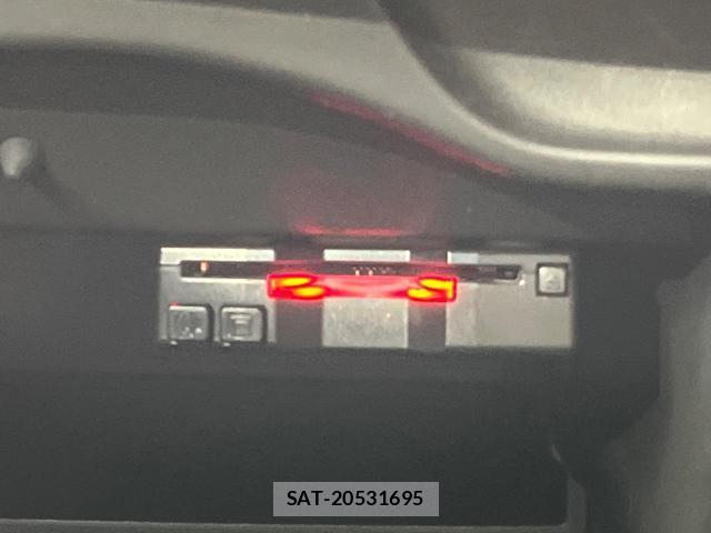 Nissan NOTE 2019-11 8817490-6