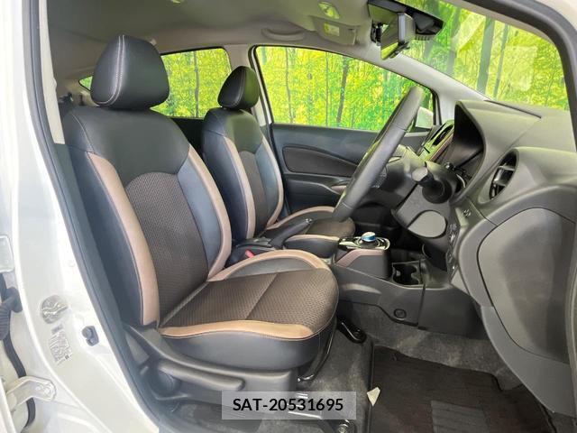 Nissan NOTE 2019-11 8817490-7