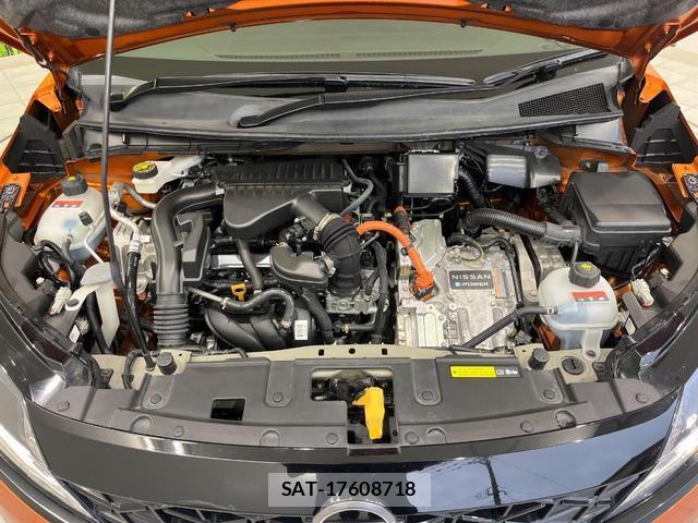 Nissan NOTE 2021-11 8817499-17