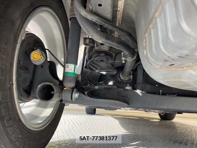 Nissan NOTE 2019-02 8817554-19