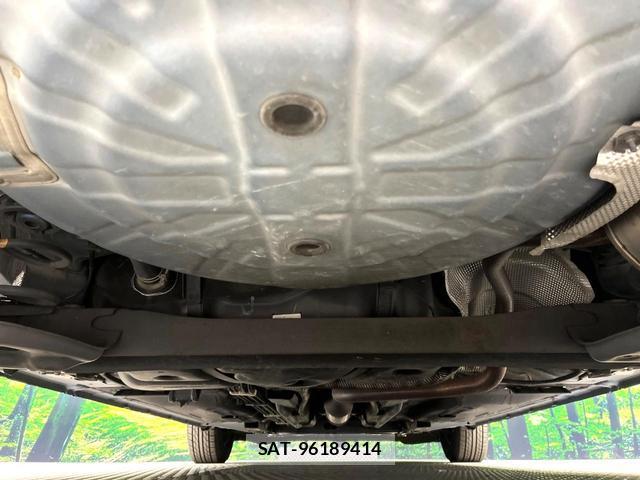 Nissan NOTE 2018-03 8817686-19