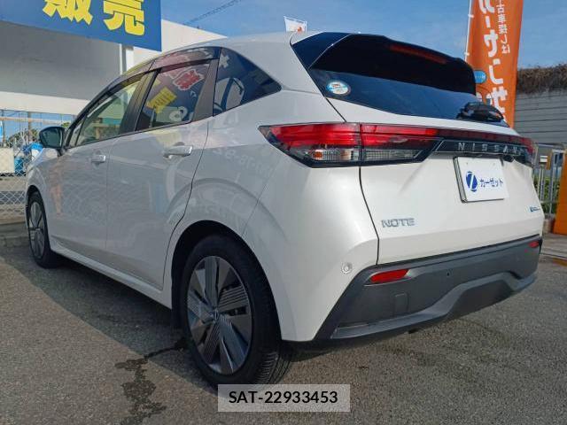 Nissan NOTE 2022-02 8817704-11