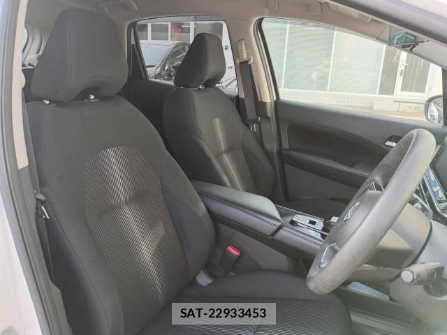 Nissan NOTE 2022-02 8817704-5