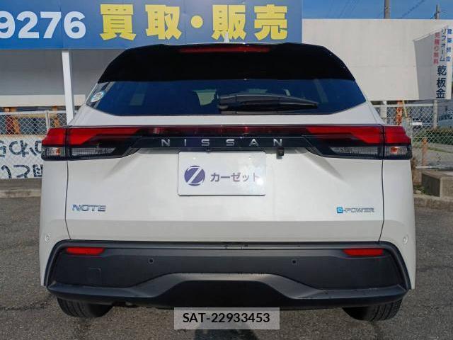 Nissan NOTE 2022-02 8817704-8