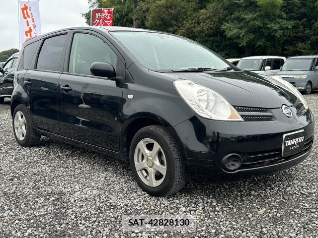 Nissan NOTE 2006-11 8817738-11