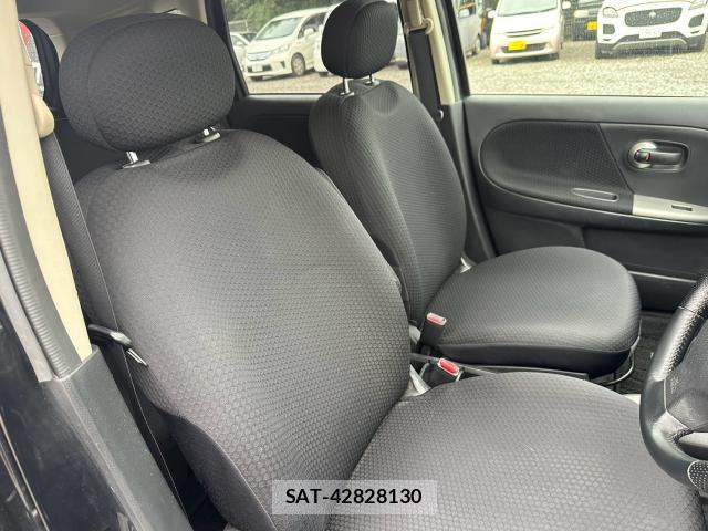 Nissan NOTE 2006-11 8817738-5