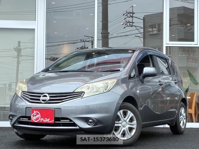 Nissan NOTE 2013-11 8817885-0