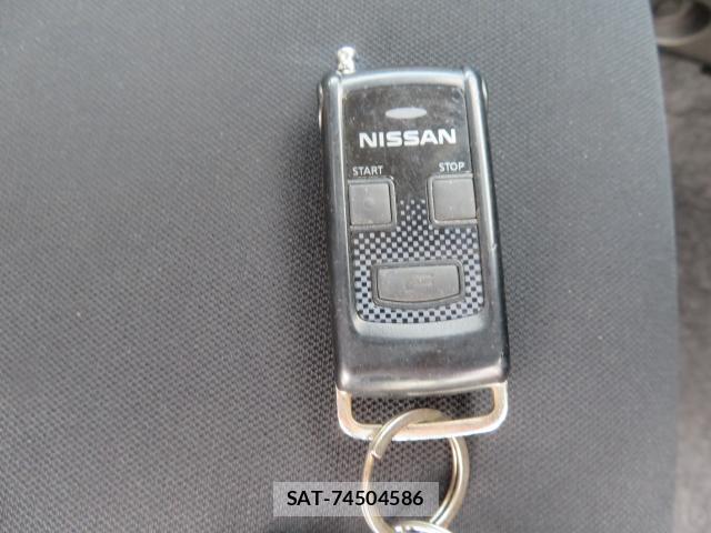 Nissan NOTE 2019-01 8817895-10
