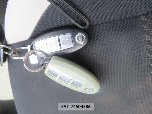 Nissan NOTE 2019-01 8817895-14