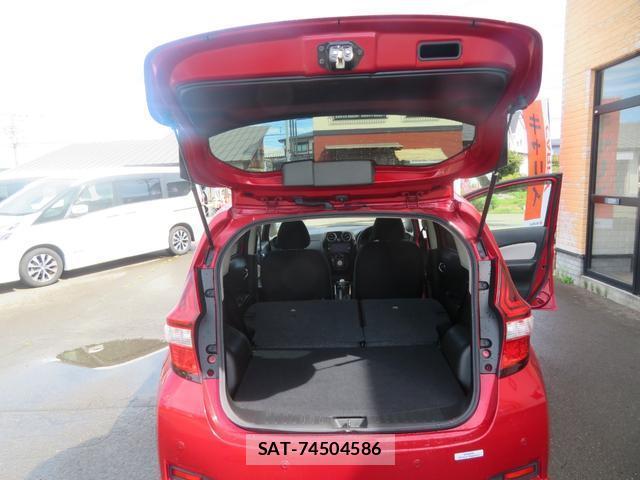 Nissan NOTE 2019-01 8817895-8