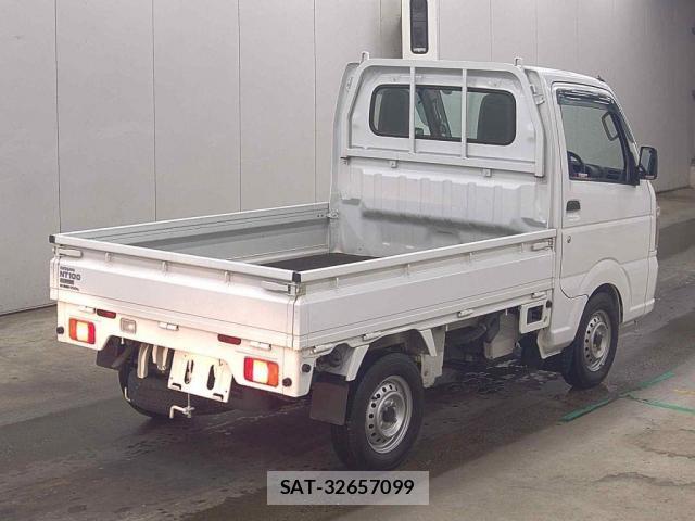 Nissan CLIPPER TRUCK 2021-06 8813057-4