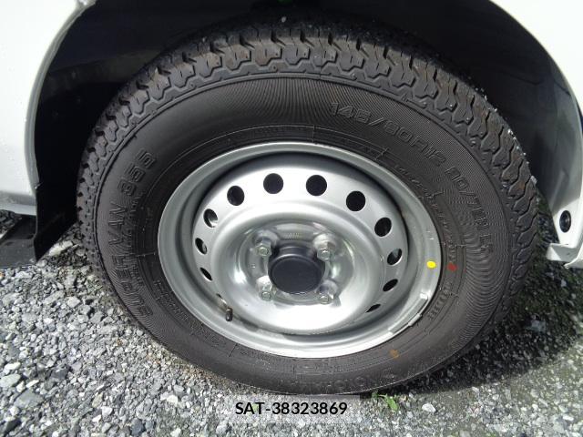 Nissan CLIPPER TRUCK 2026-08 8813305-11