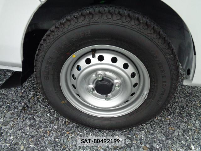 Nissan CLIPPER TRUCK 2026-08 8813309-10