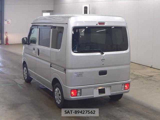Nissan CLIPPER VAN 2022-07 8813058-4