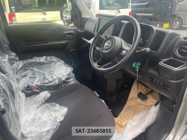 Nissan CLIPPER VAN 2026-07 8814566-12