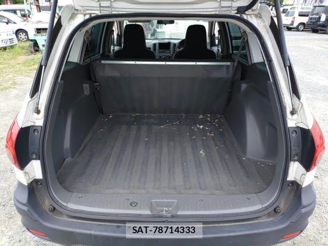 Nissan NV150 AD 2017-08 8813827-5
