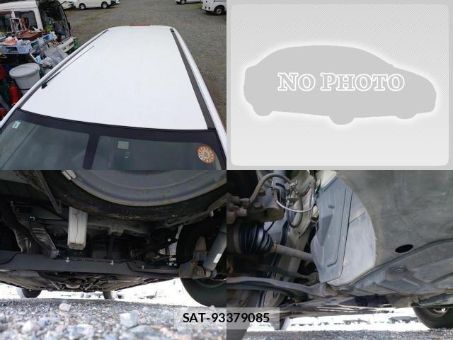 Nissan NV150 AD 2016-08 8813829-6