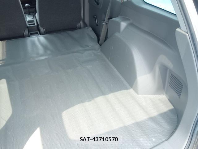 Nissan NV150 AD 2020-01 8815291-17
