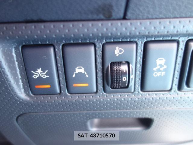 Nissan NV150 AD 2020-01 8815291-19