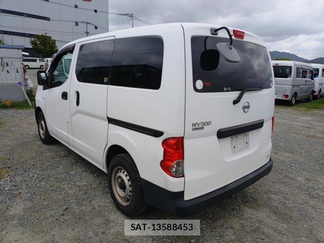 Nissan VANETTE VAN 2017-08 8813819-4