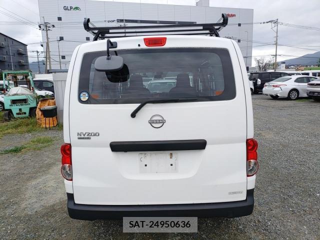 Nissan VANETTE VAN 2021-08 8813831-3
