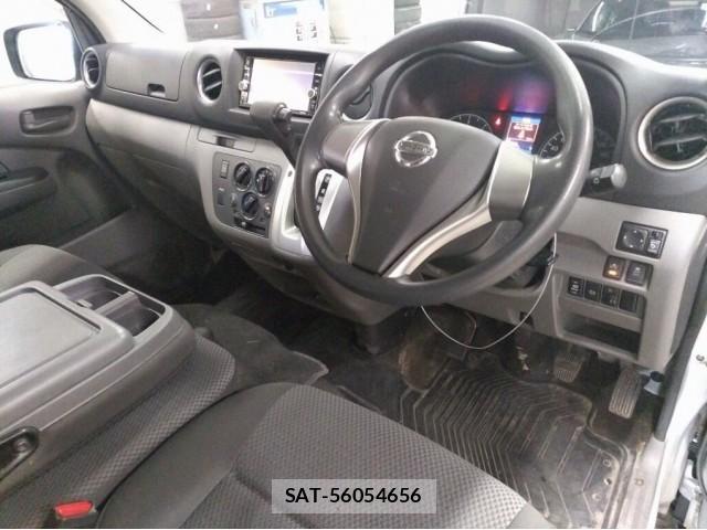Nissan NV350 Caravan 2019-11 8812594-3