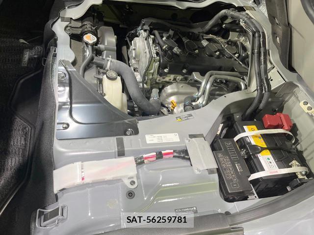 Nissan NV350 Caravan 2021-06 8814024-17