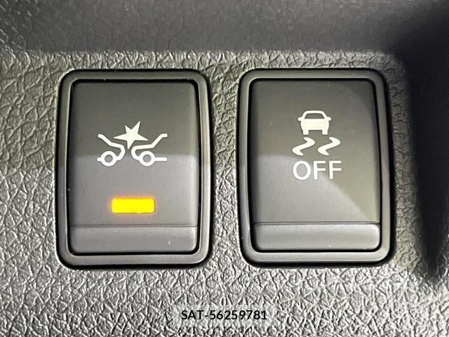 Nissan NV350 Caravan 2021-06 8814024-5