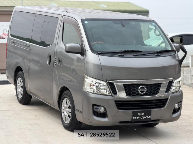 Nissan NV350 Caravan 2013-03 8814127-0