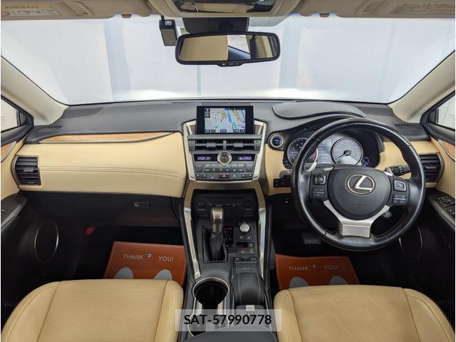 Lexus NX 2016-02 8812455-1