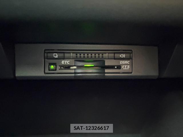 Lexus NX 2014-12 8812673-11