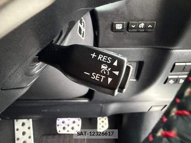 Lexus NX 2014-12 8812673-13